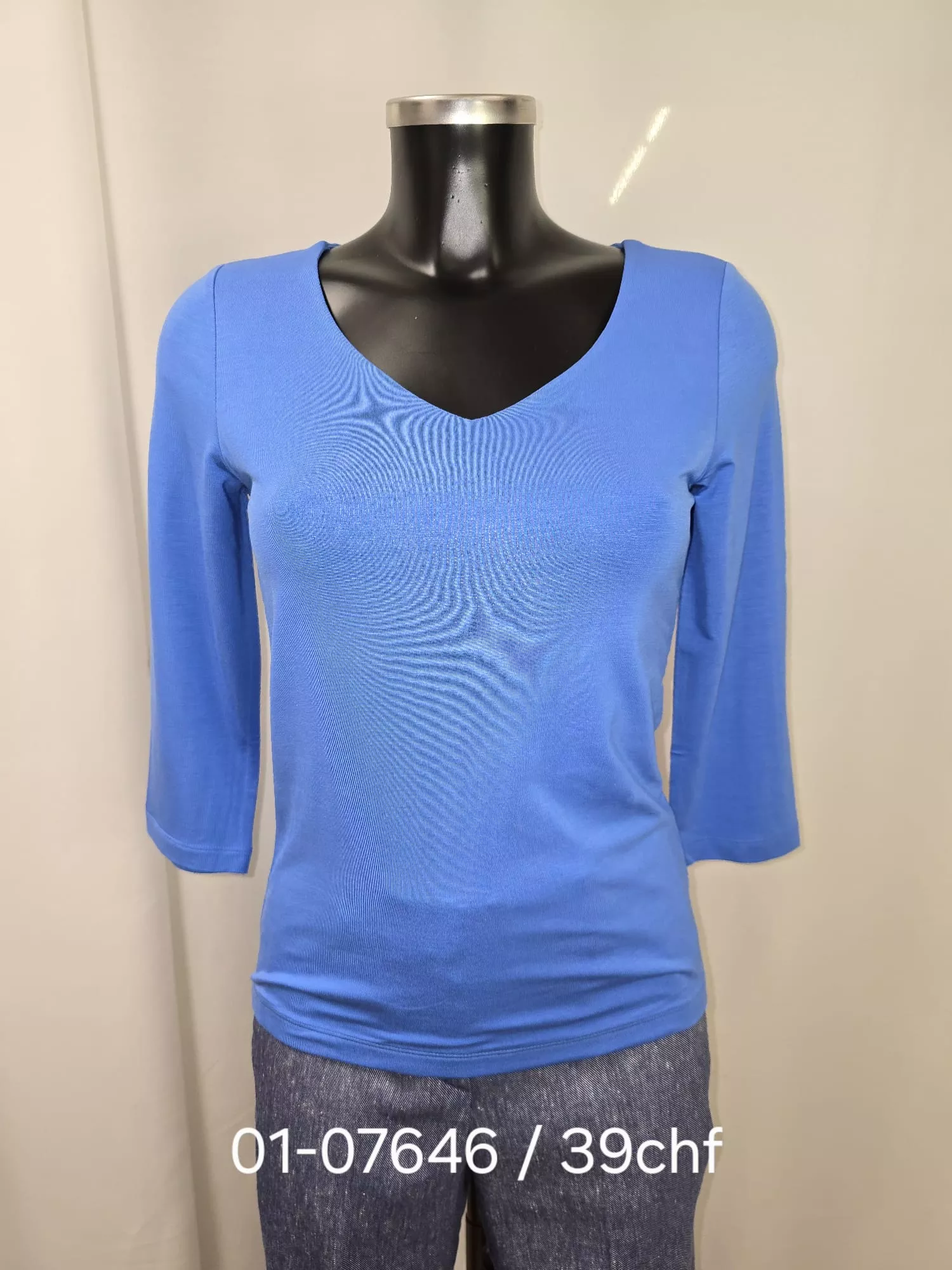 2160868 T-Shirt
