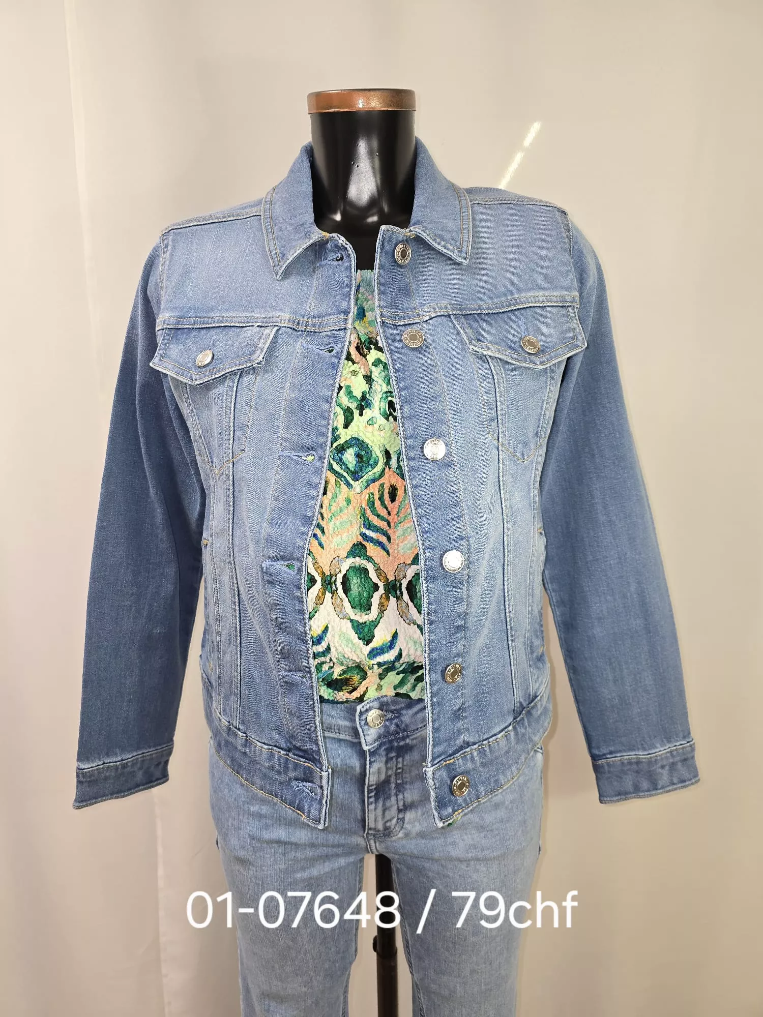 2161370 Veste jeans