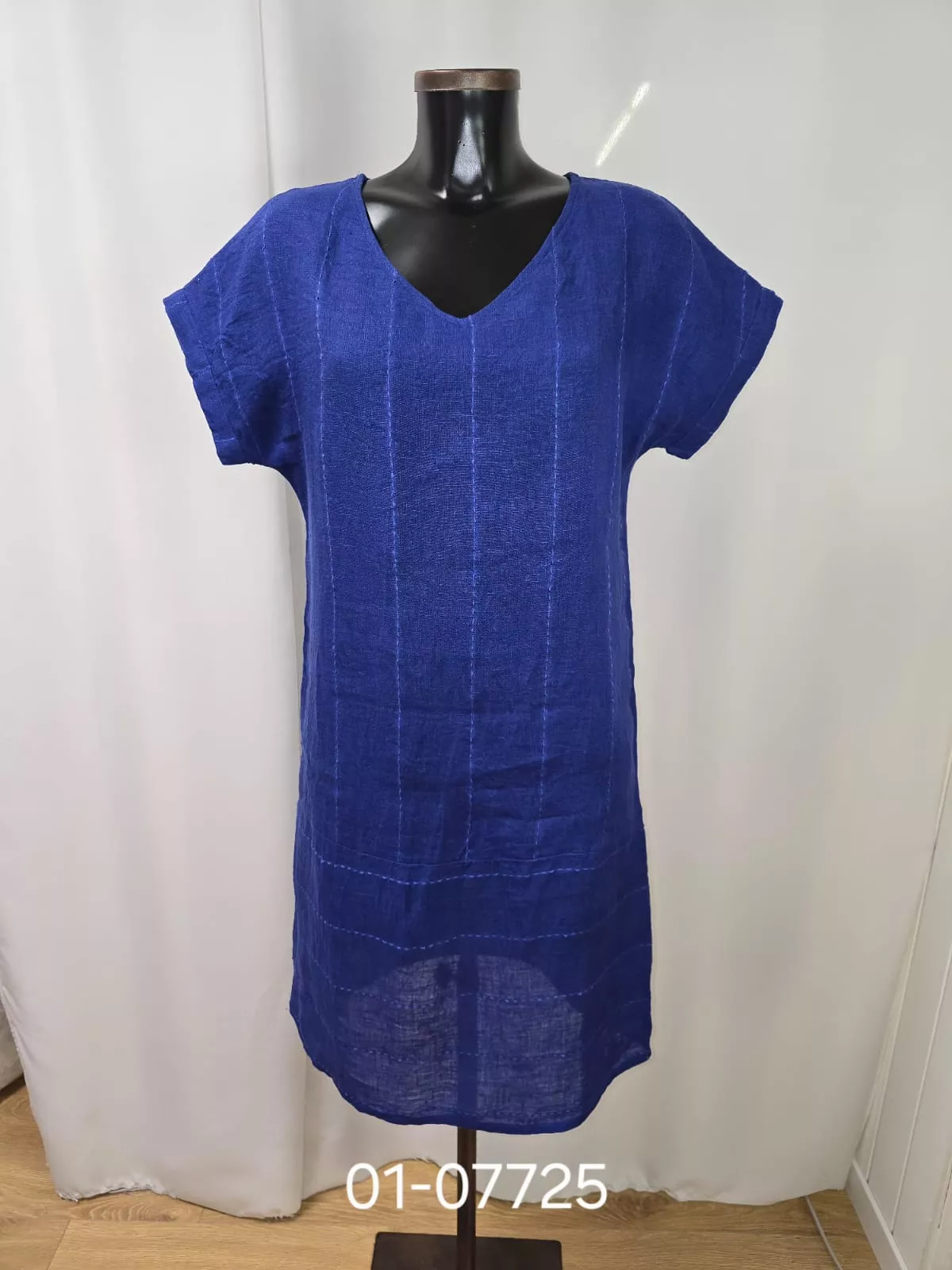 CL30096 Robe