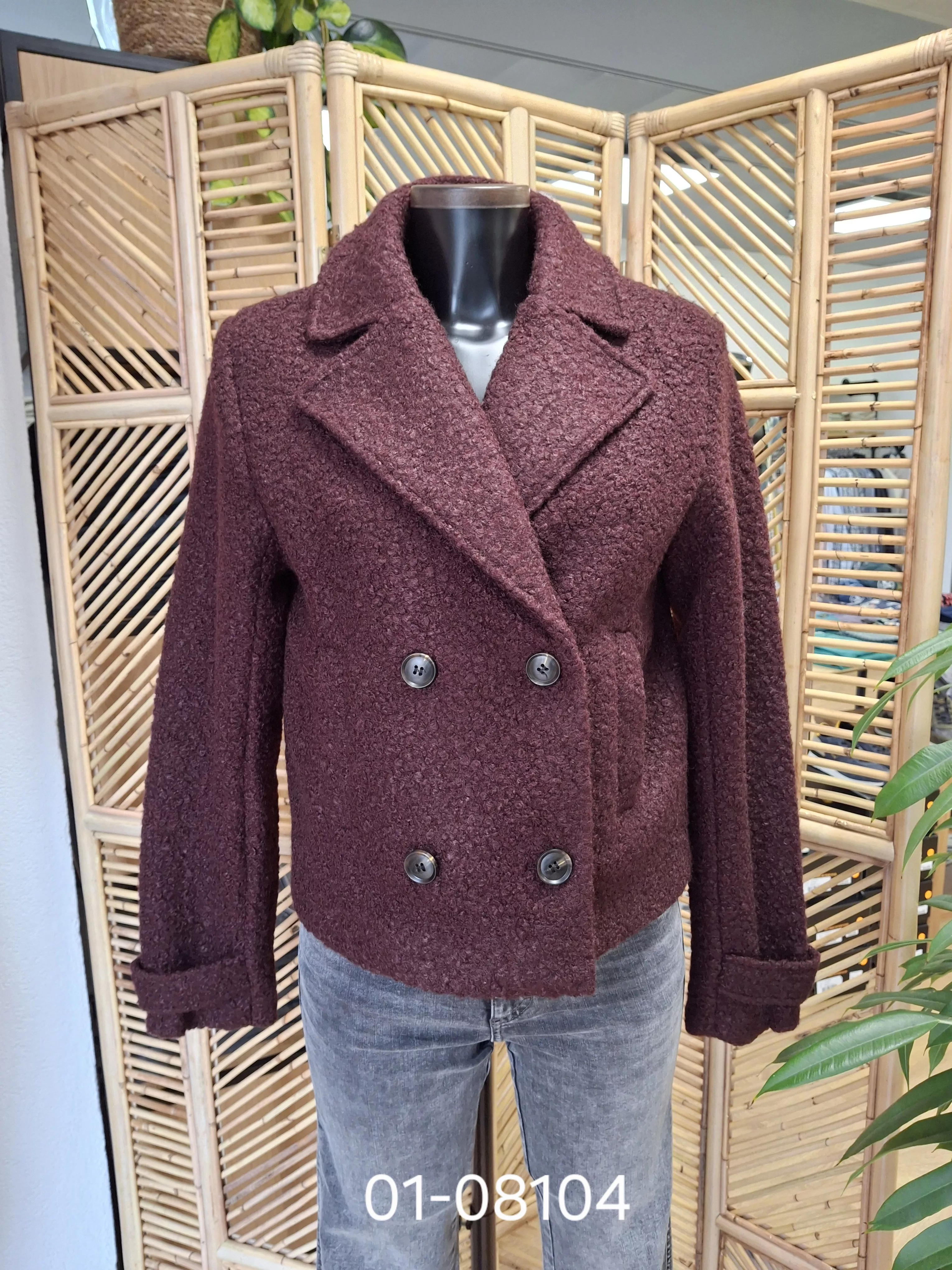 KAanne Veste
