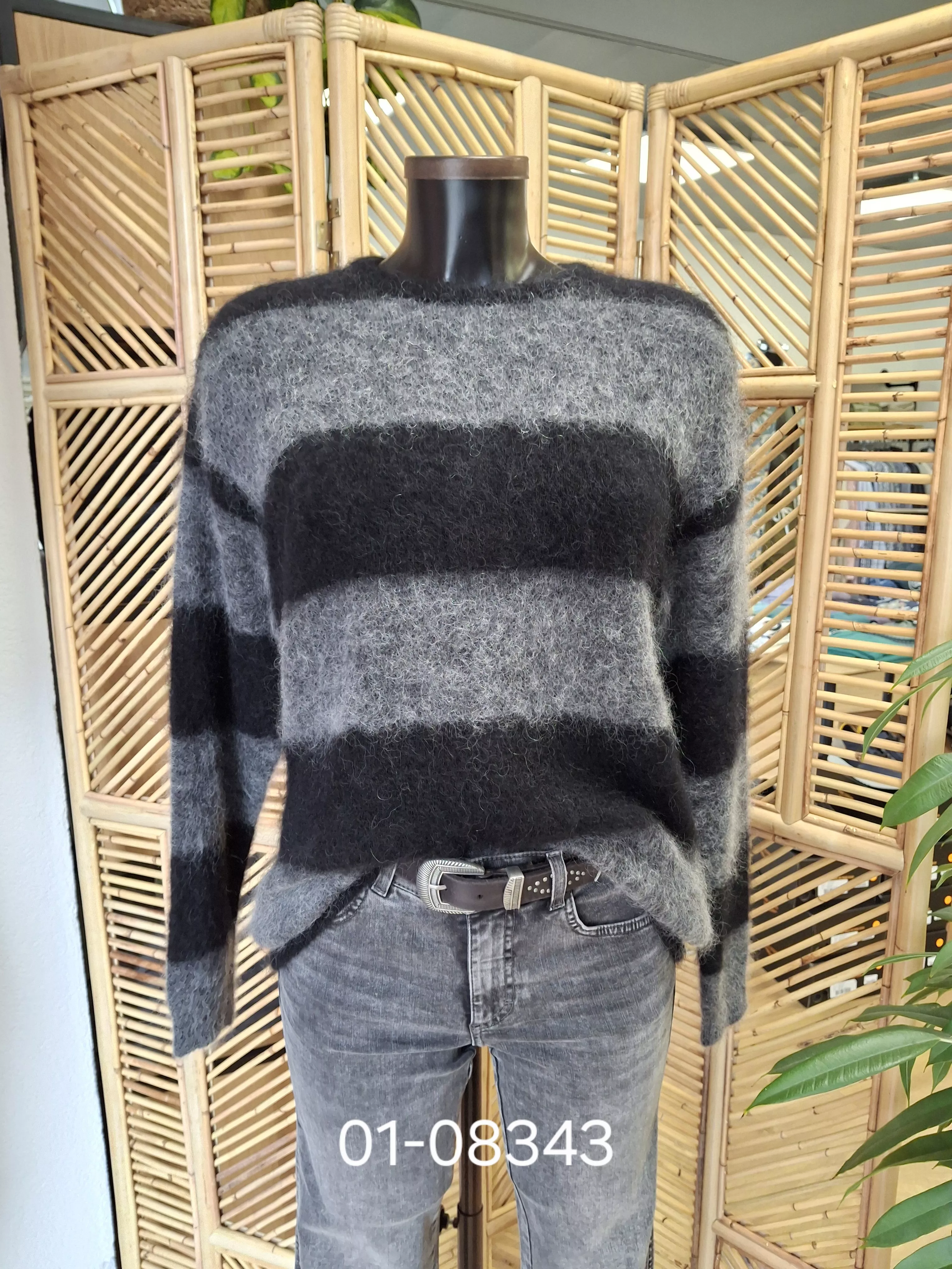 26W-KAIDEN Pull