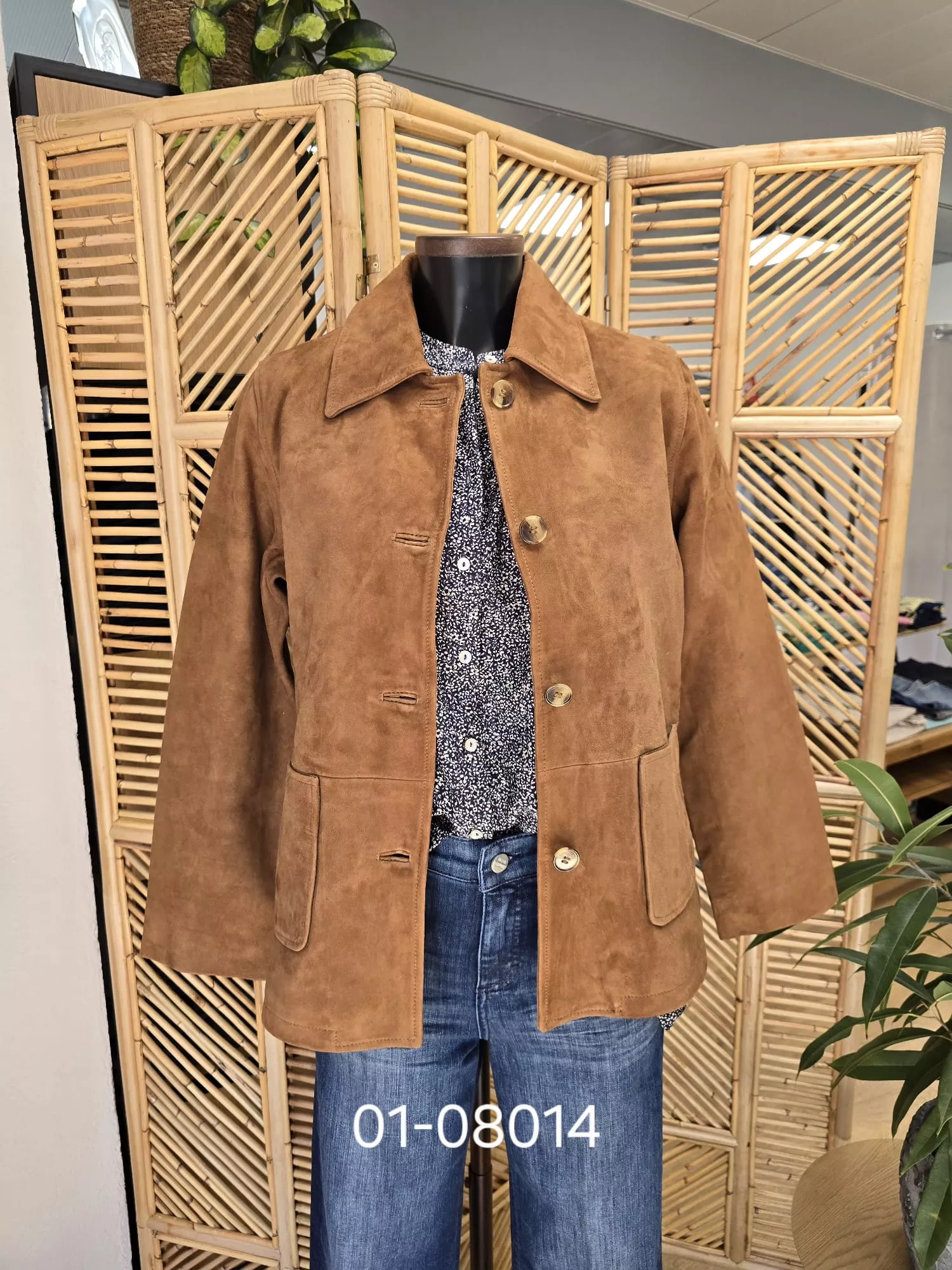 43860 Veste