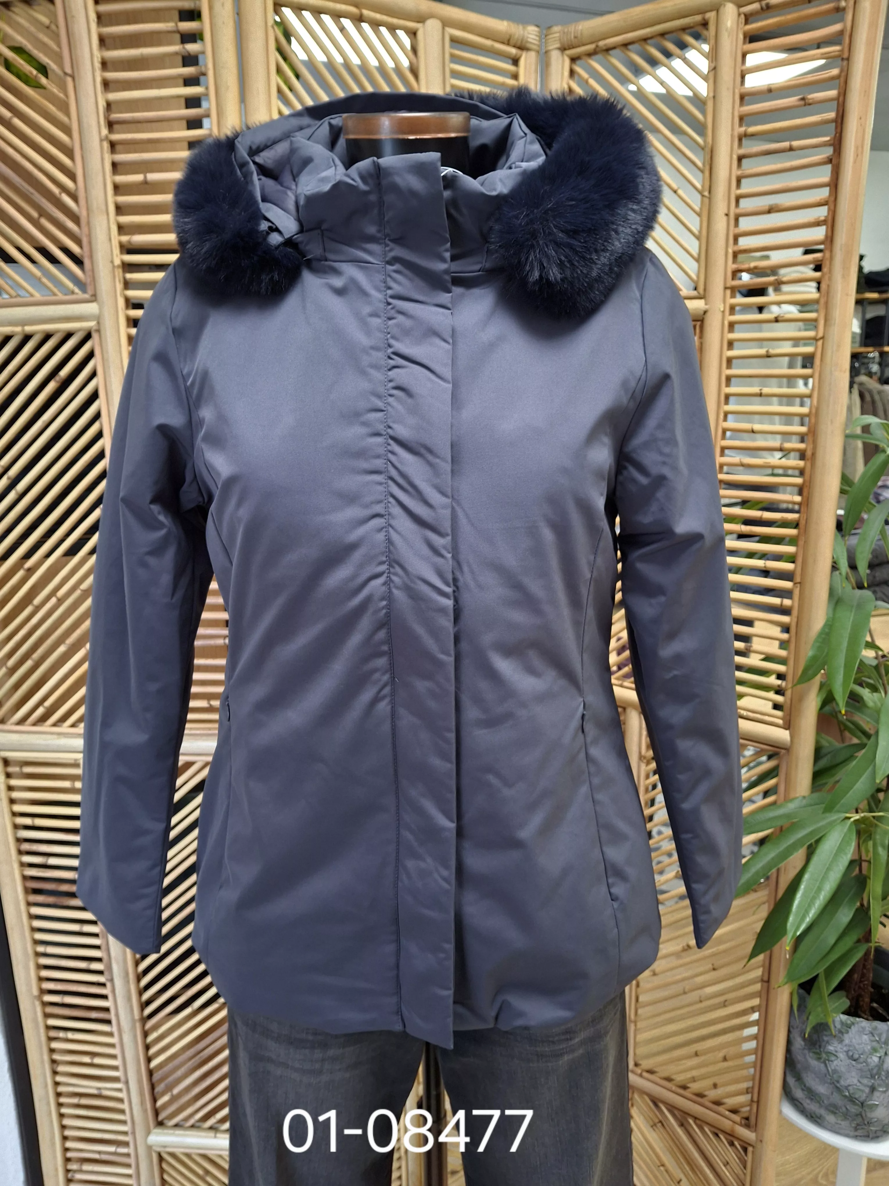 R520031 Parka