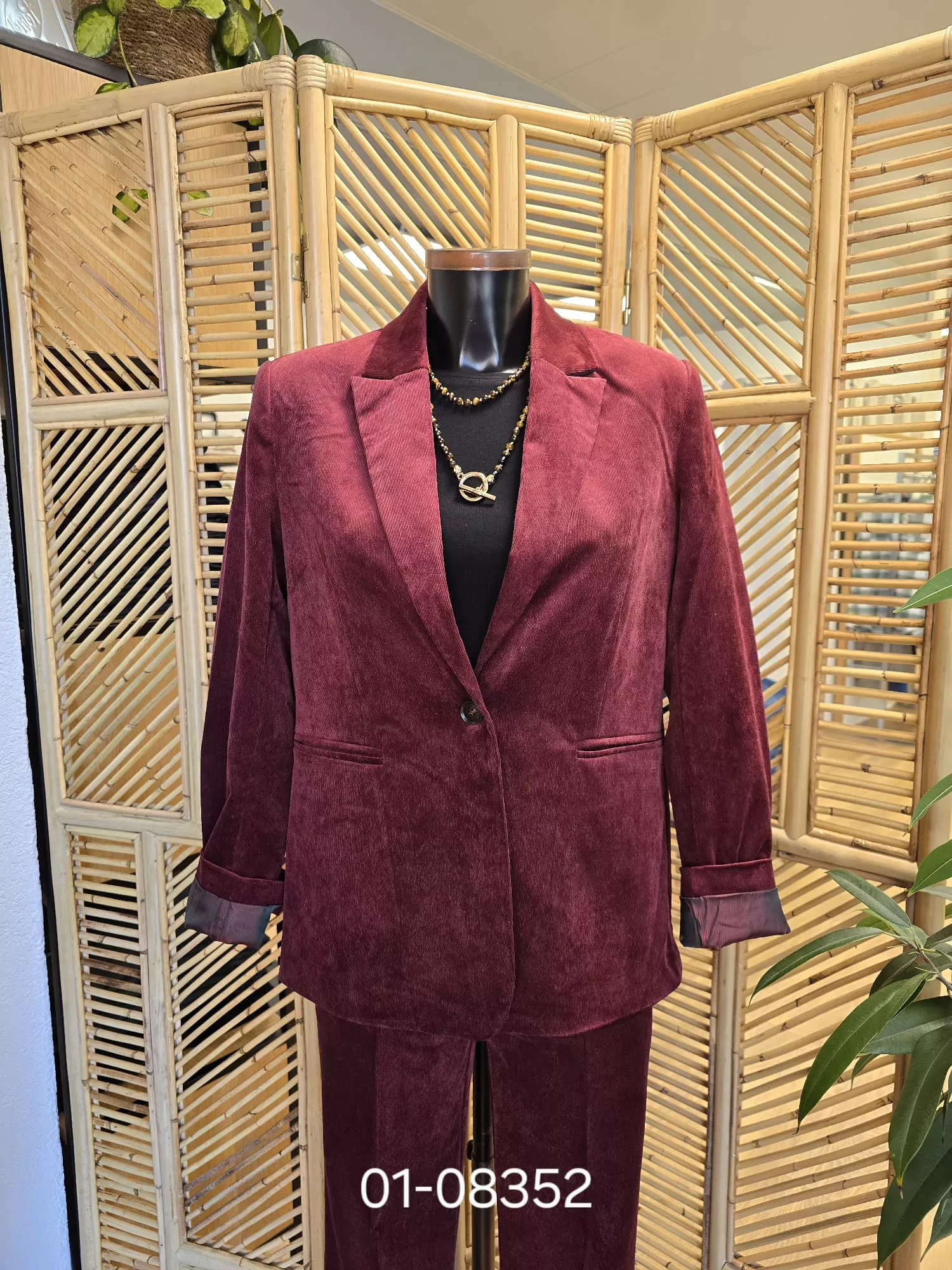 26W-VINO Blazer