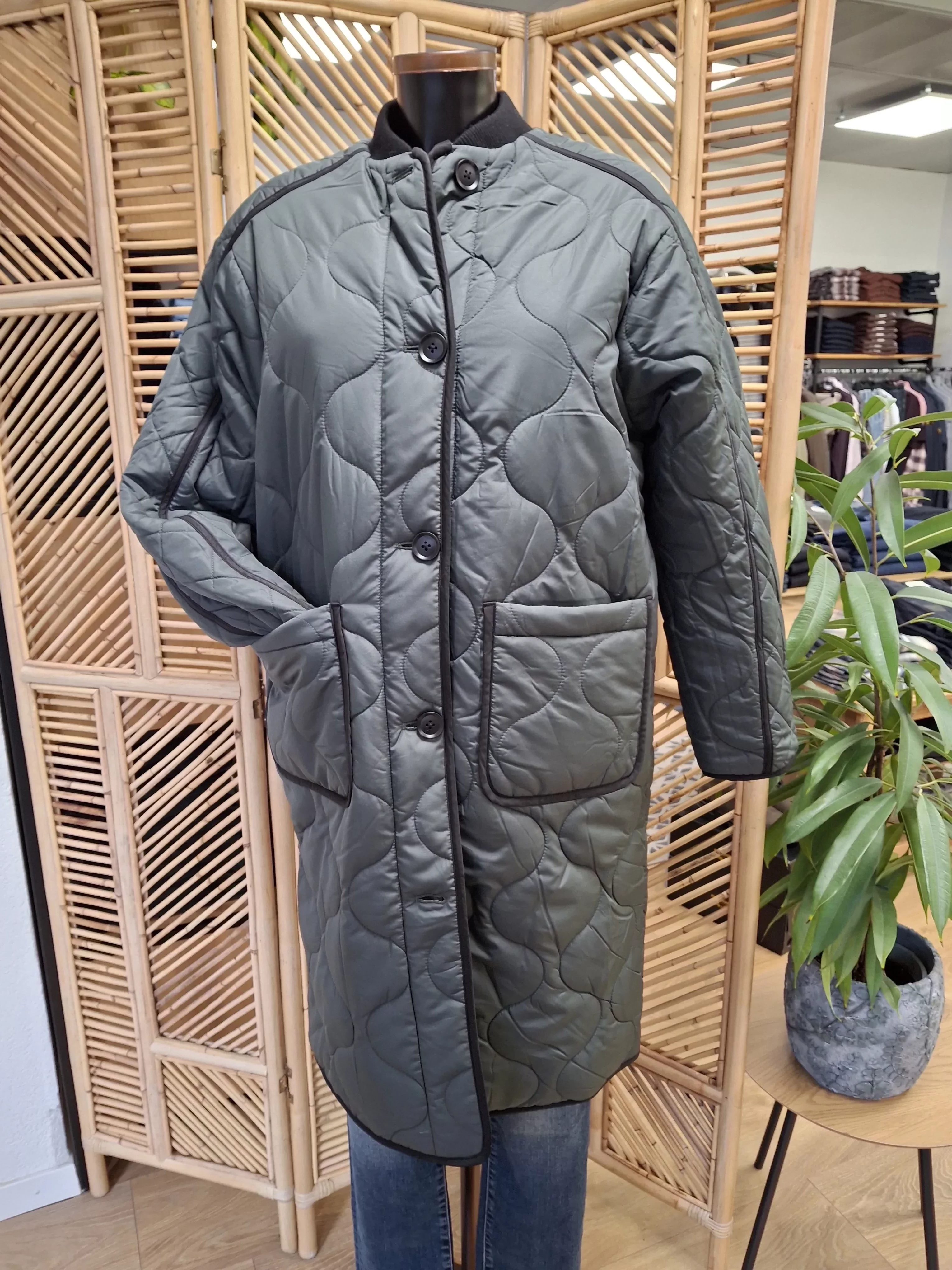 26W-MEGALITY Manteau