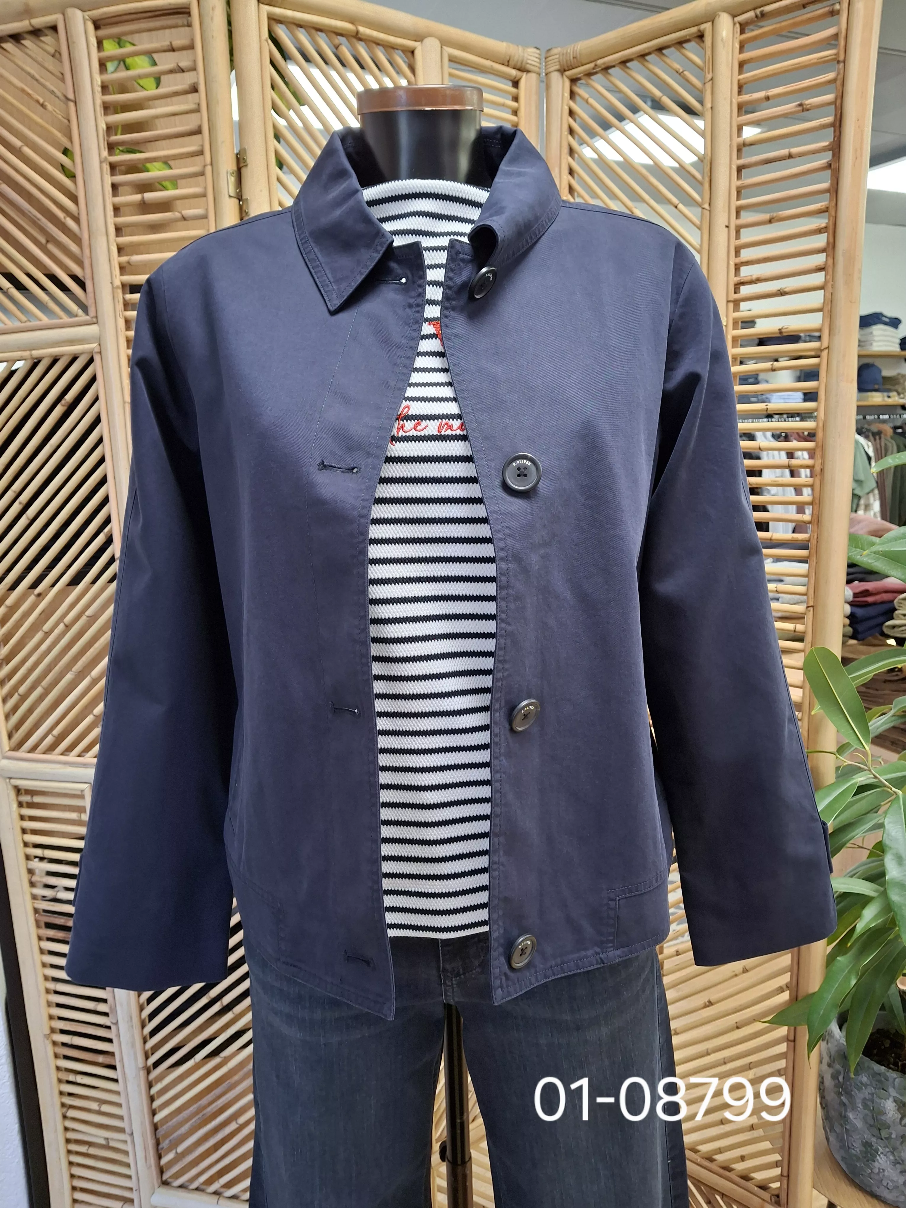 2175397 Veste