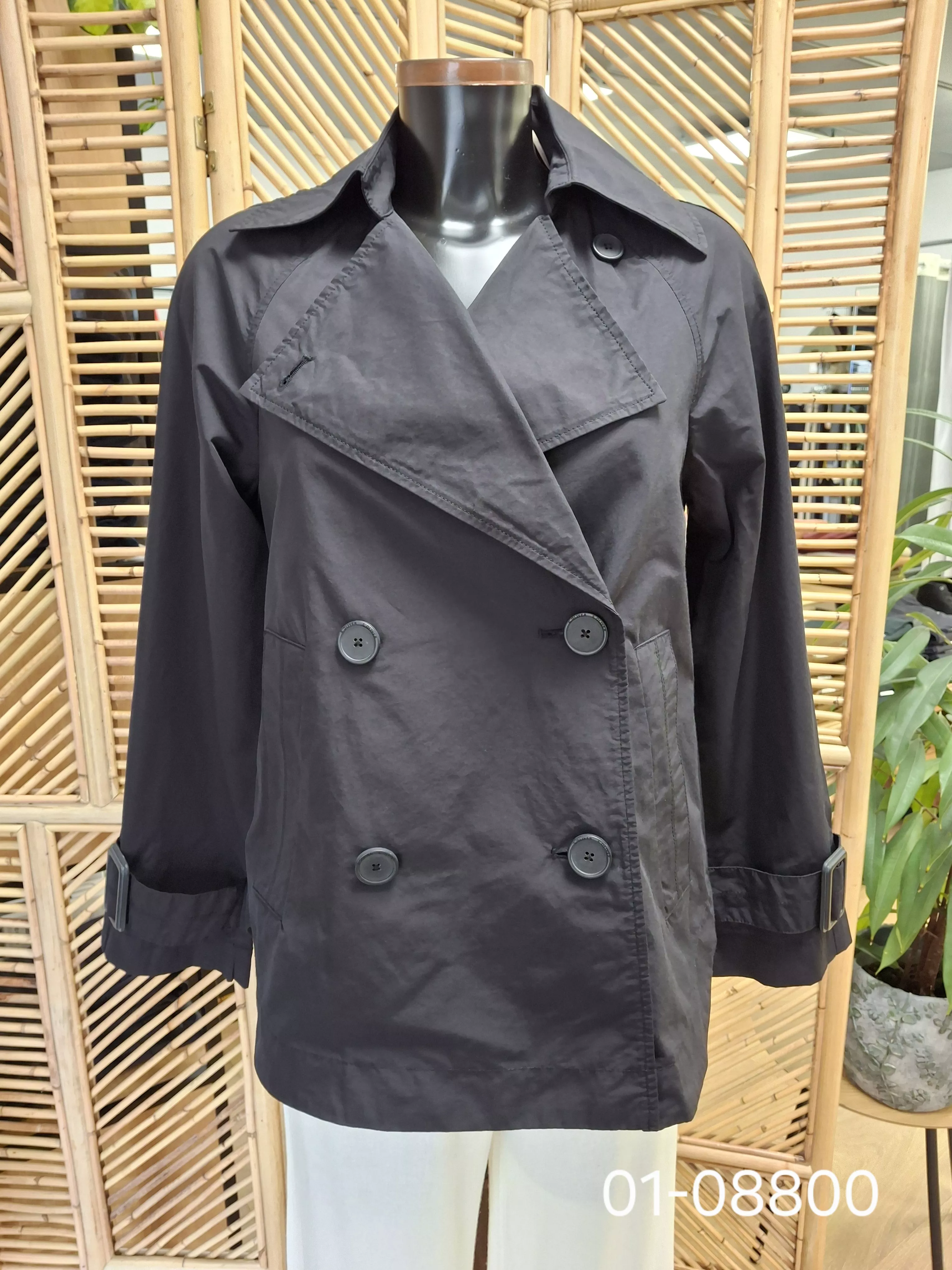 2176564 Veste