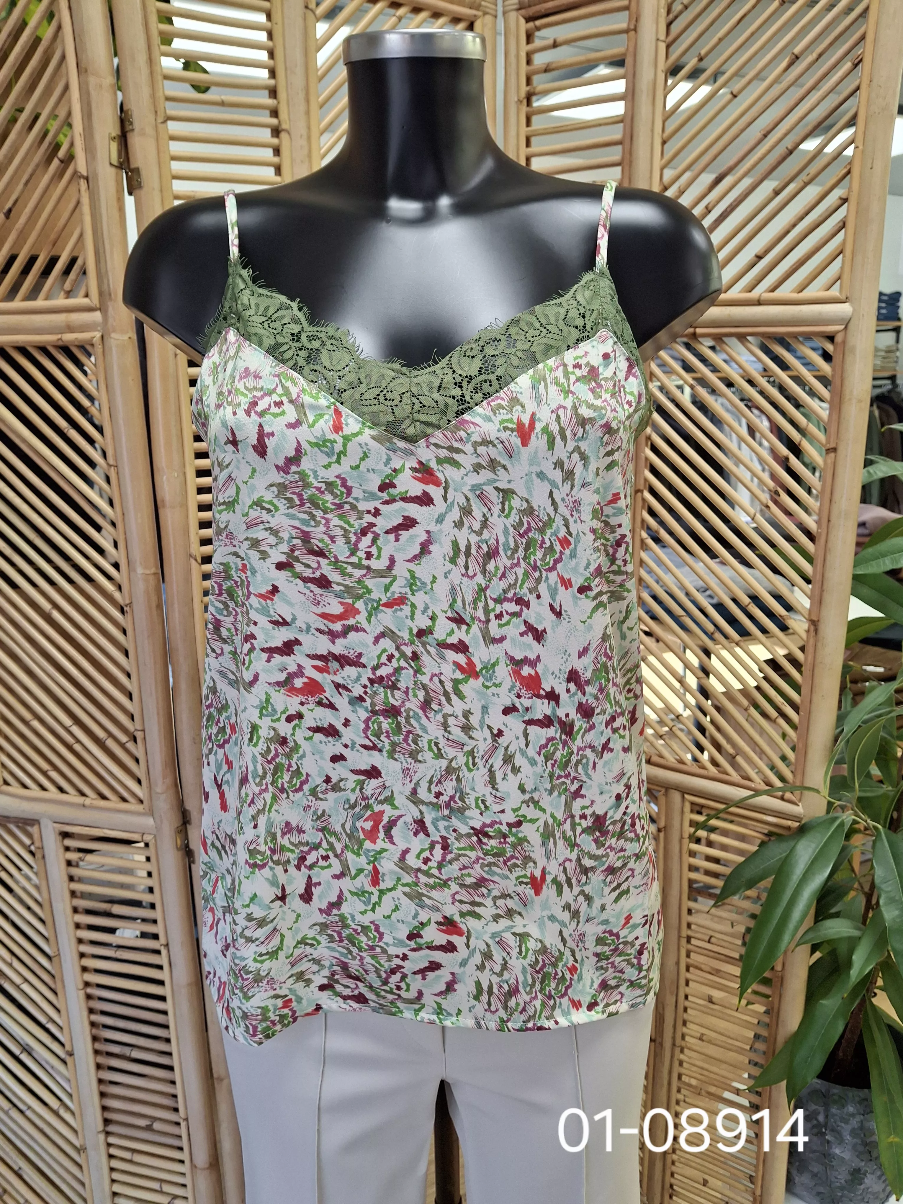 SELIA PEACOCK Top