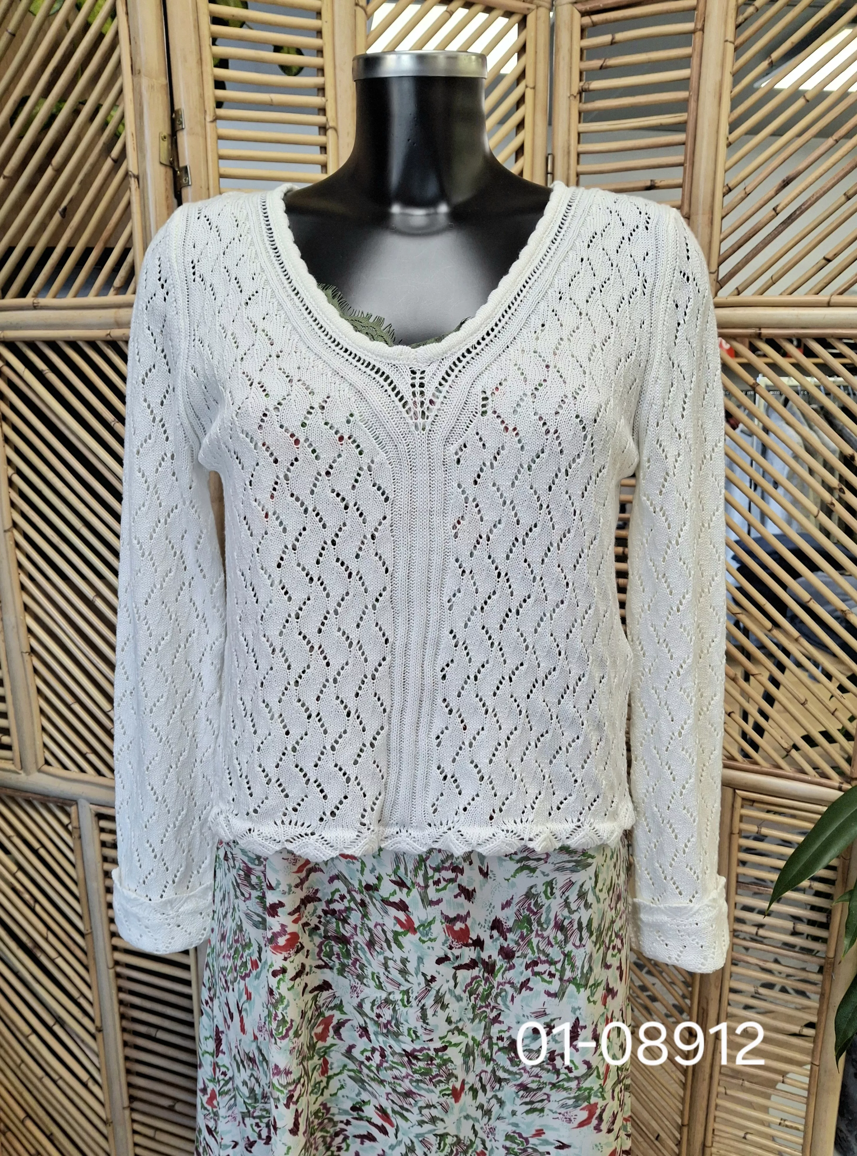 PURLY POINTELLE TOP