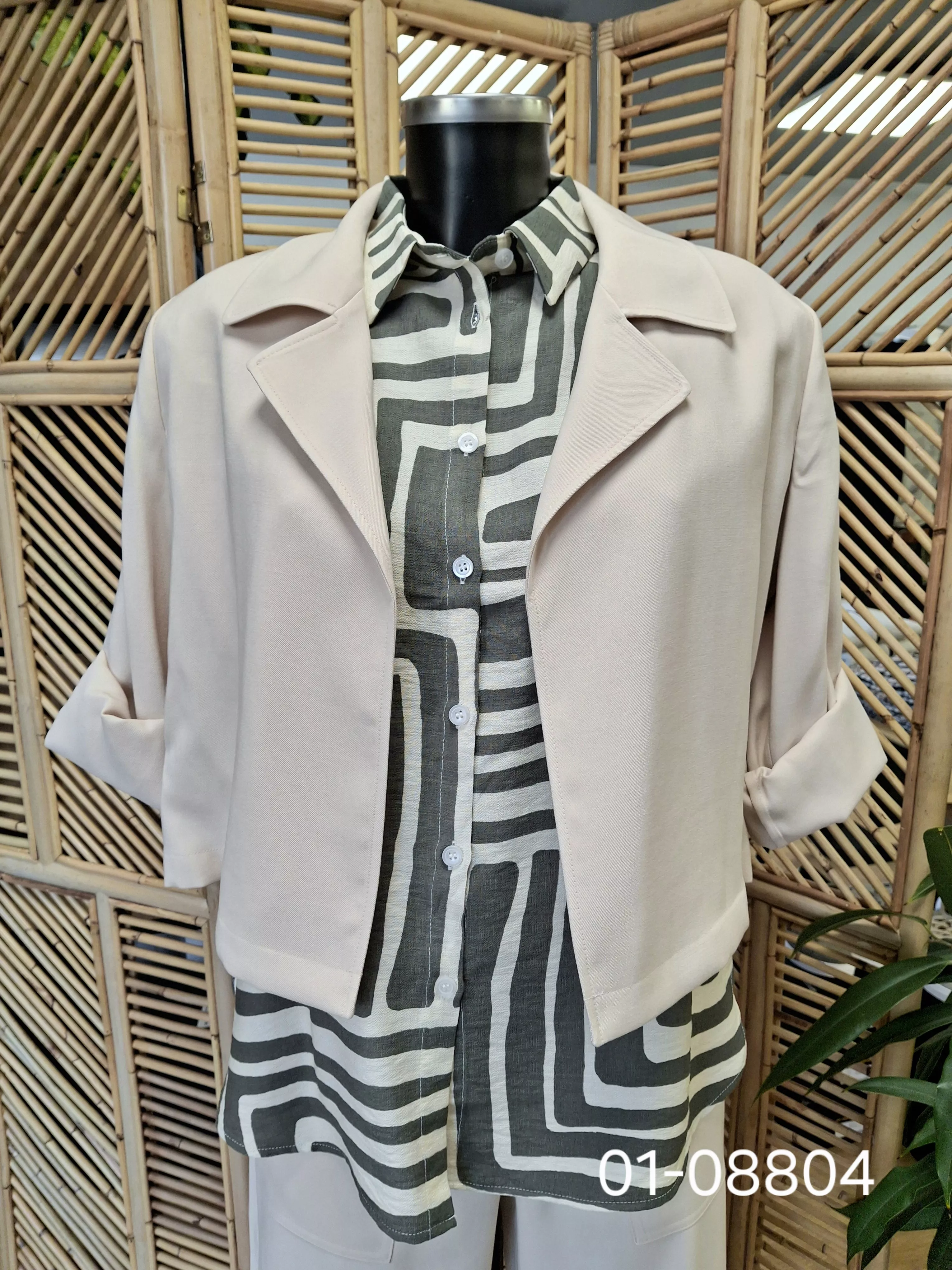 2176311 Veste