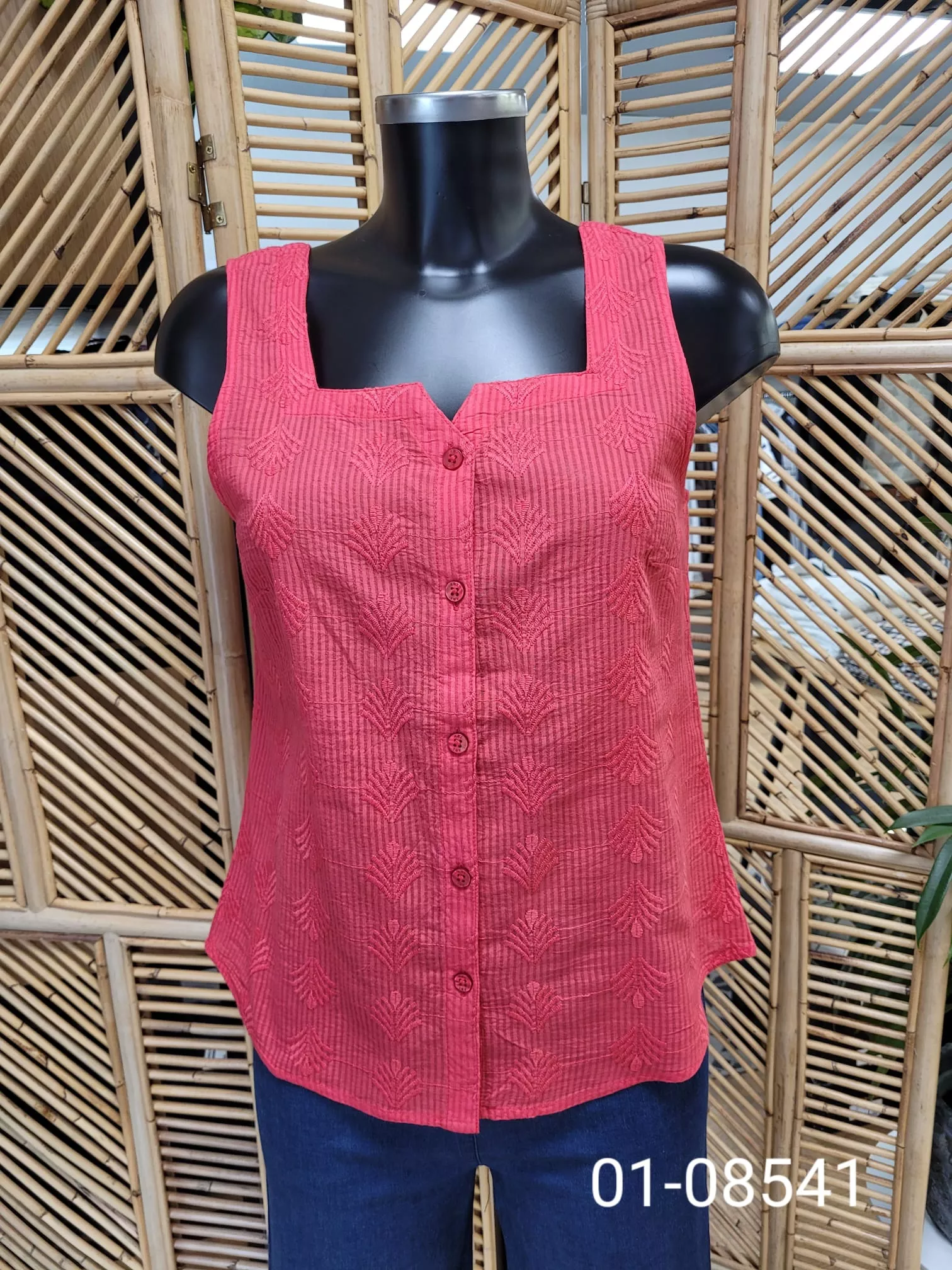 L80813 Top