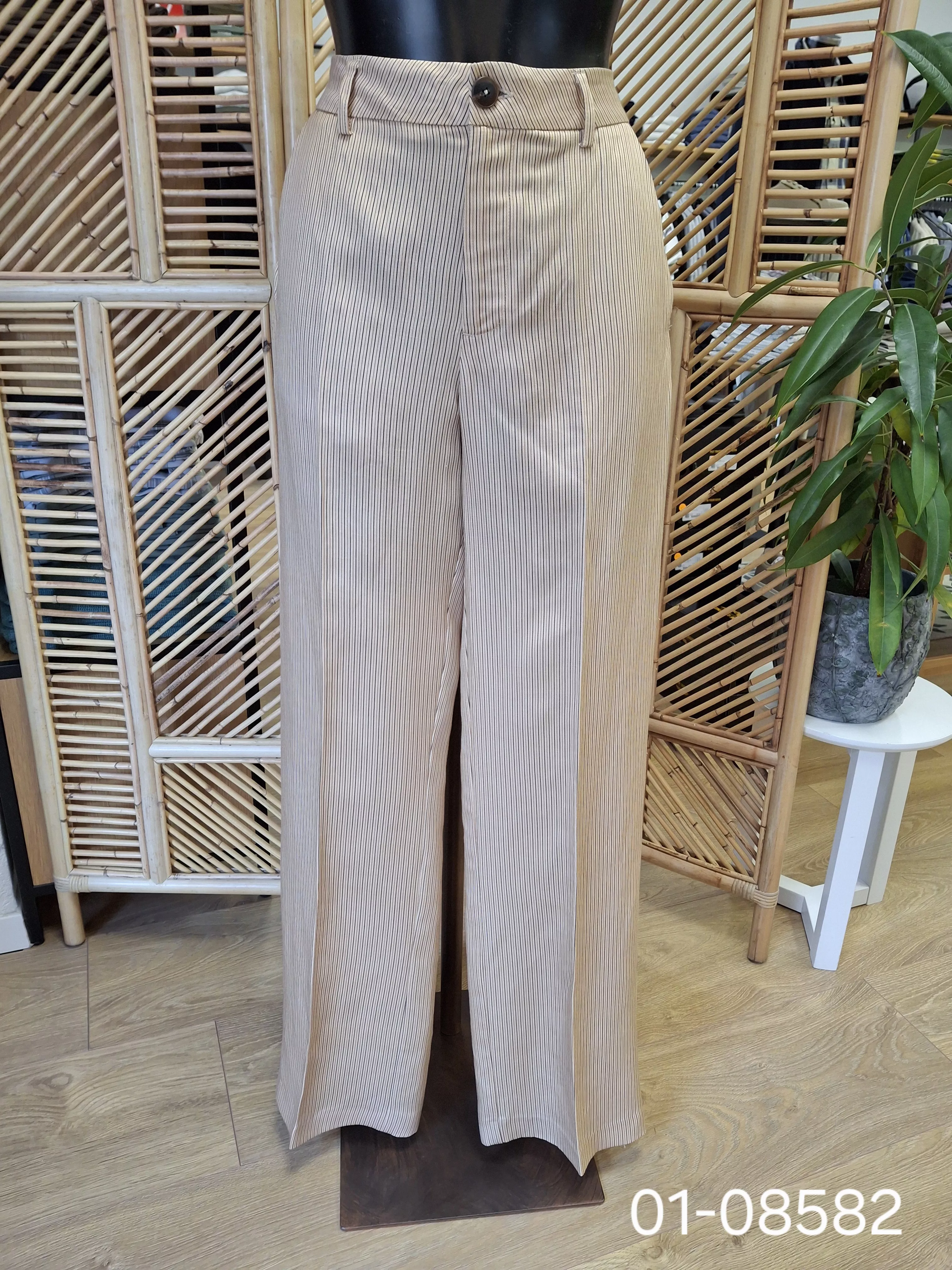 PAVRI Pantalon