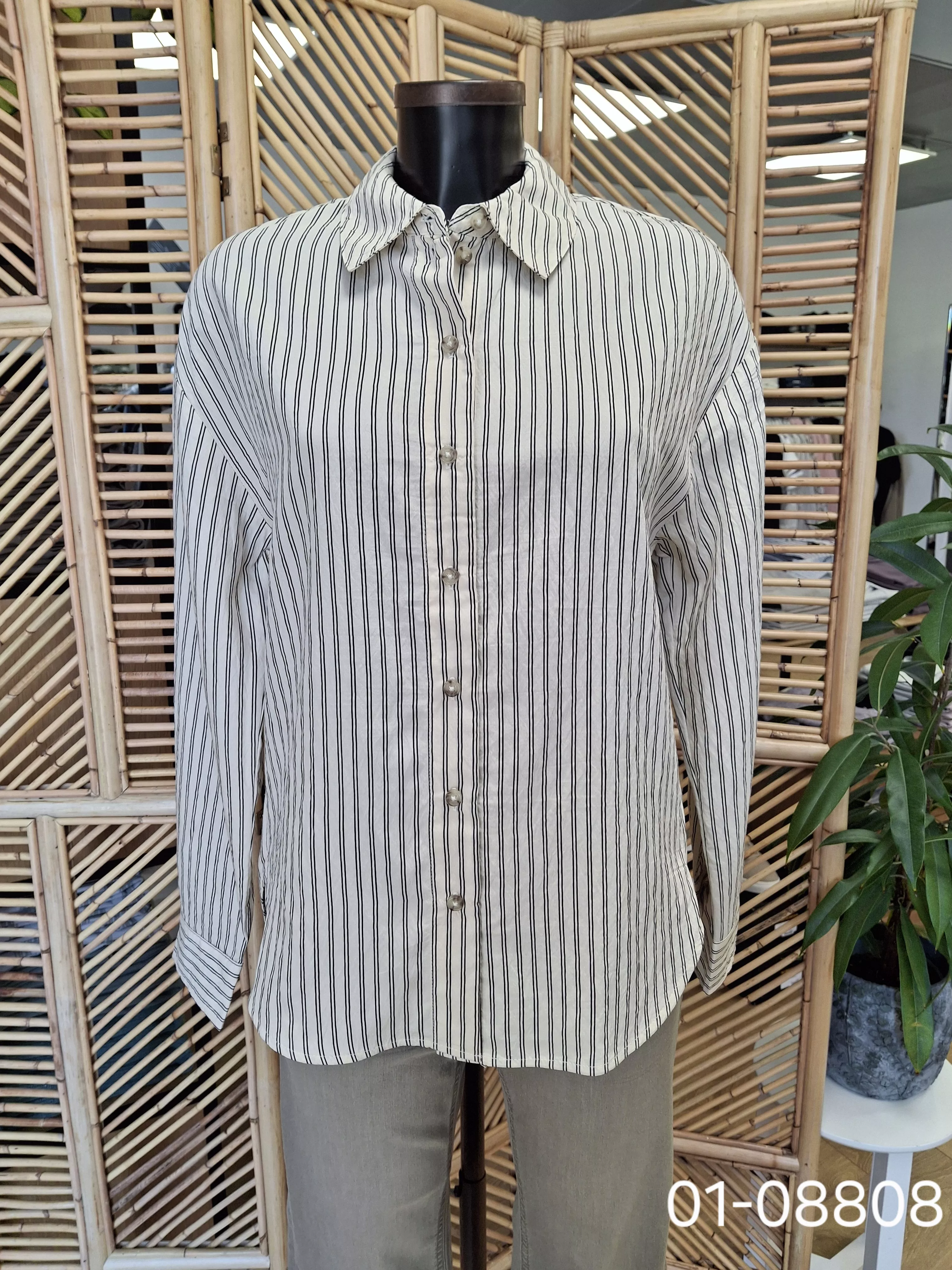 2176371 Chemise