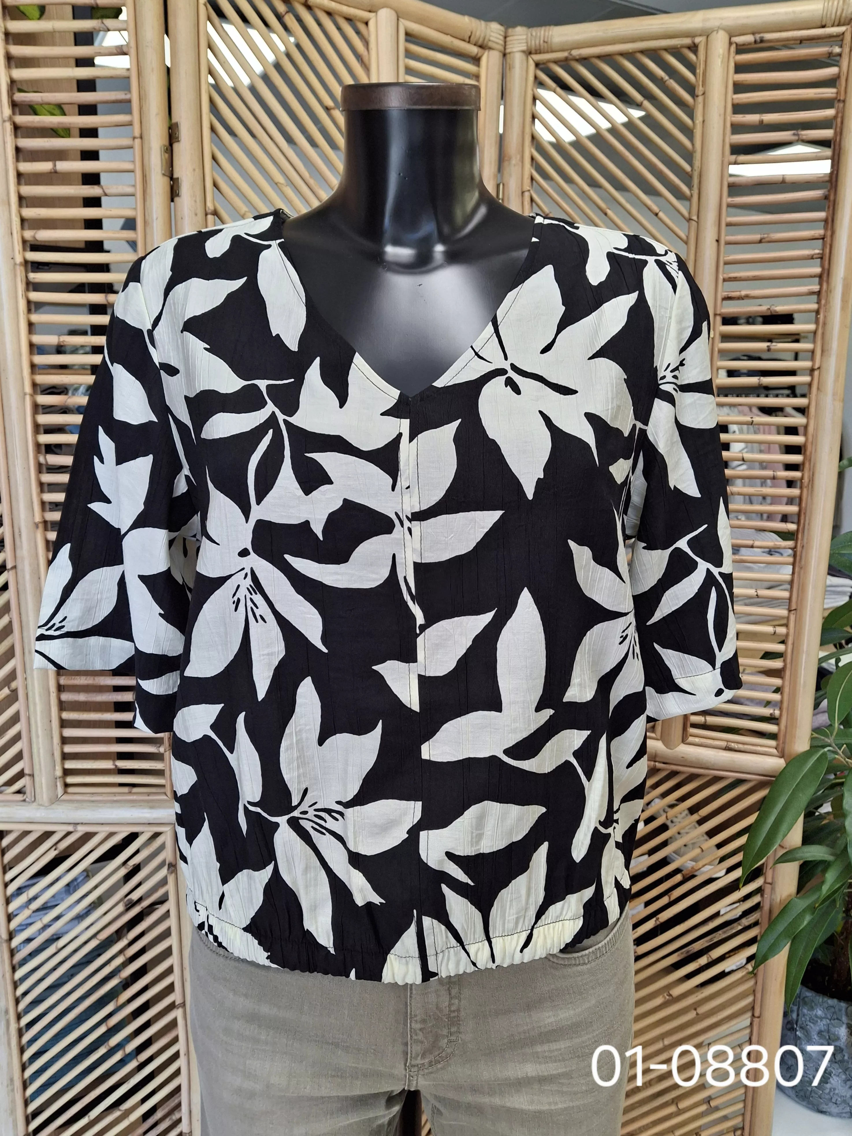 2176362 Blouse