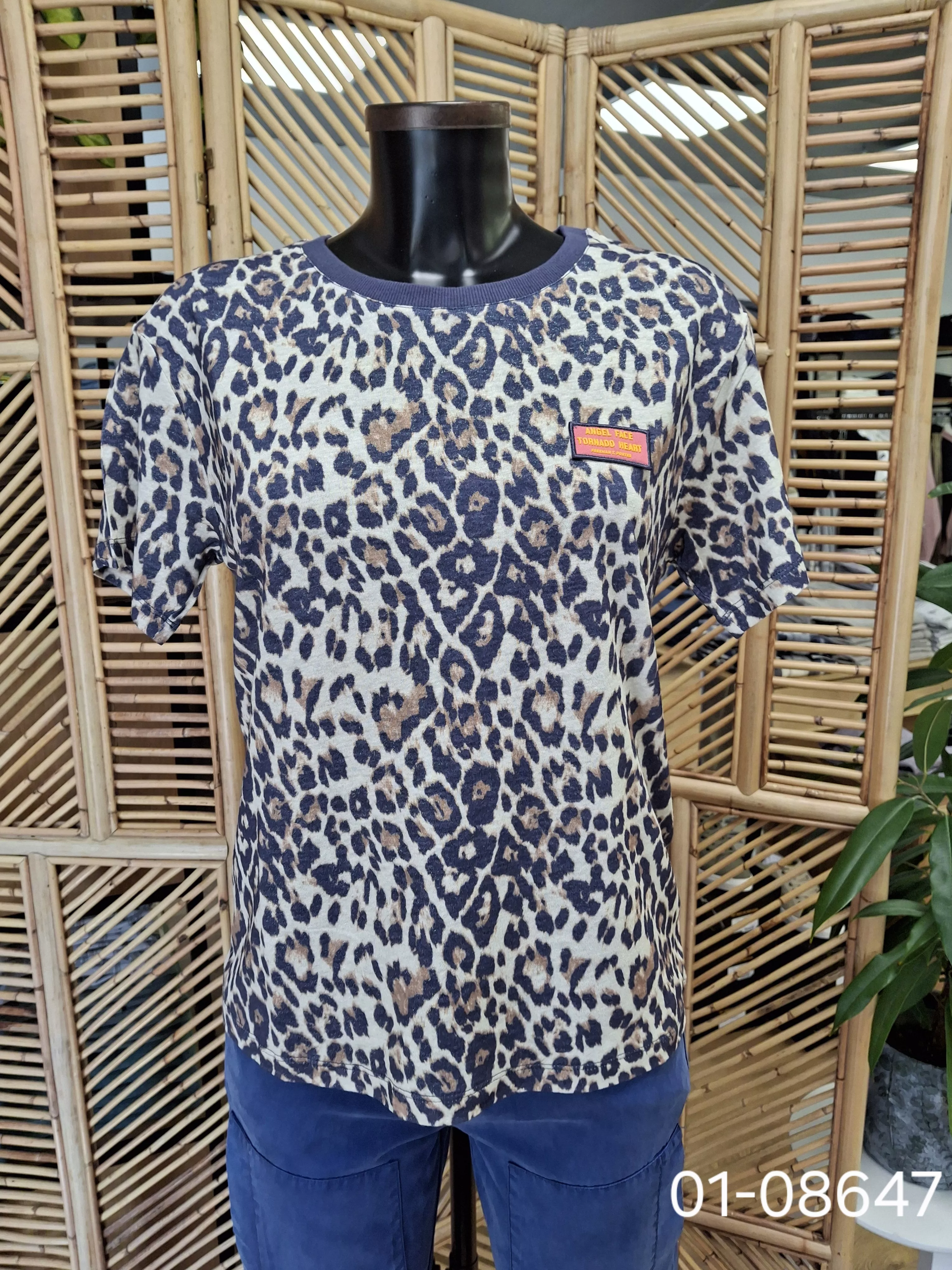 SURIA LEO SHINE T-shirt